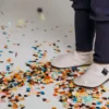 Deklica-Stoji-Konfeti-Beige-Copati SNUGI COPATI BEIGE