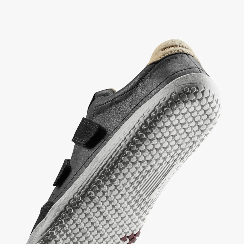 105434-01 (7) VIVOBAREFOOT SUPERGE GOBI ČRNE 30-34