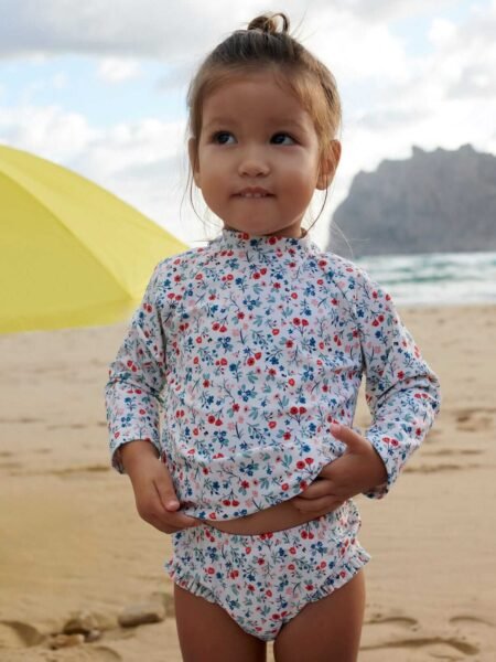 MAJICA Z UV ZAŠČITO ROŽICE