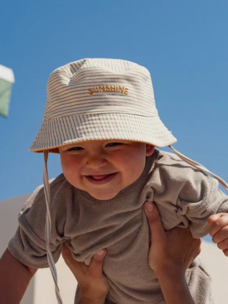 CHAMAYE KLOBUČEK OBOJESTRANSKI SUNSHINE OKER