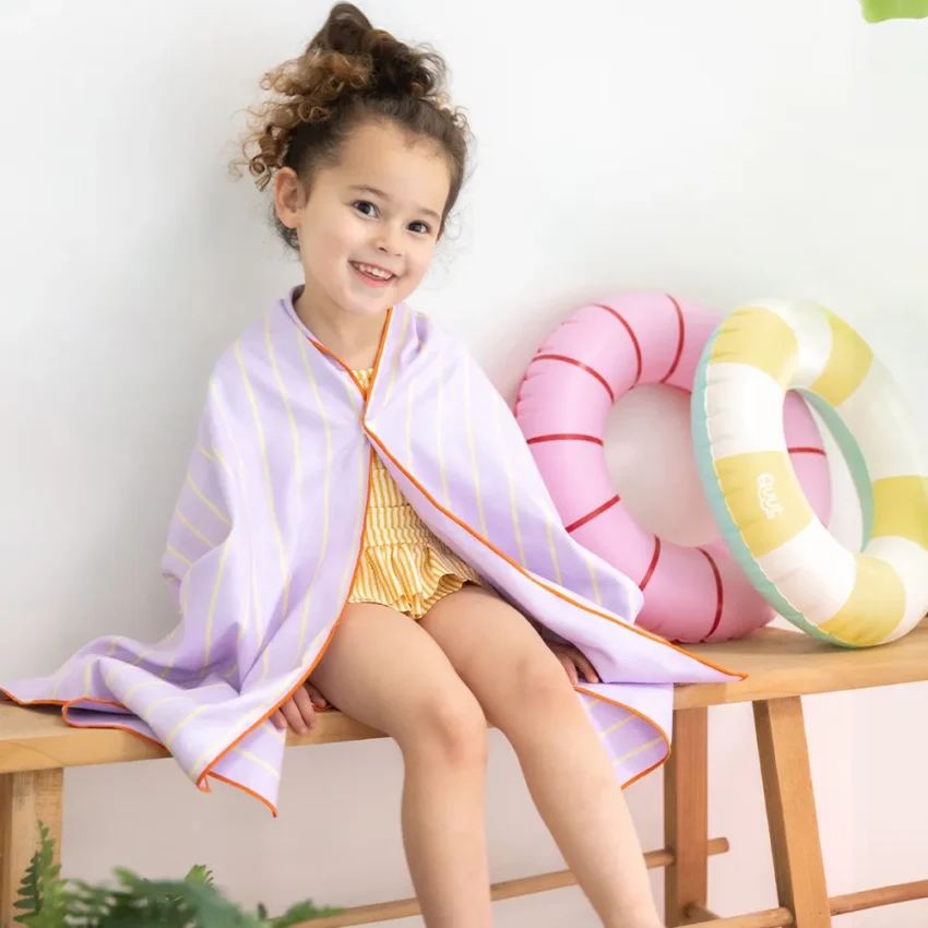 Towel M_Hopscotch (3) QUUT IGRALNA BRISAČA M 140×70 HOPSCOTCH